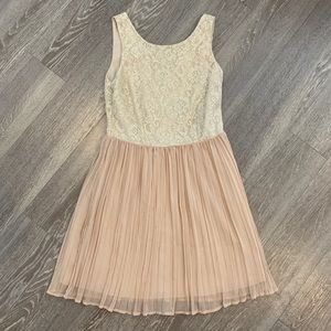 Jack by BB Dakota Cream Lace Dress - size 6